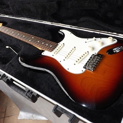 Fender American Standard Stratocaster 2012 (VENDIDA)
